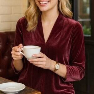 Lands' End Pink Velvet V Neck 3/4 Sleeve Top